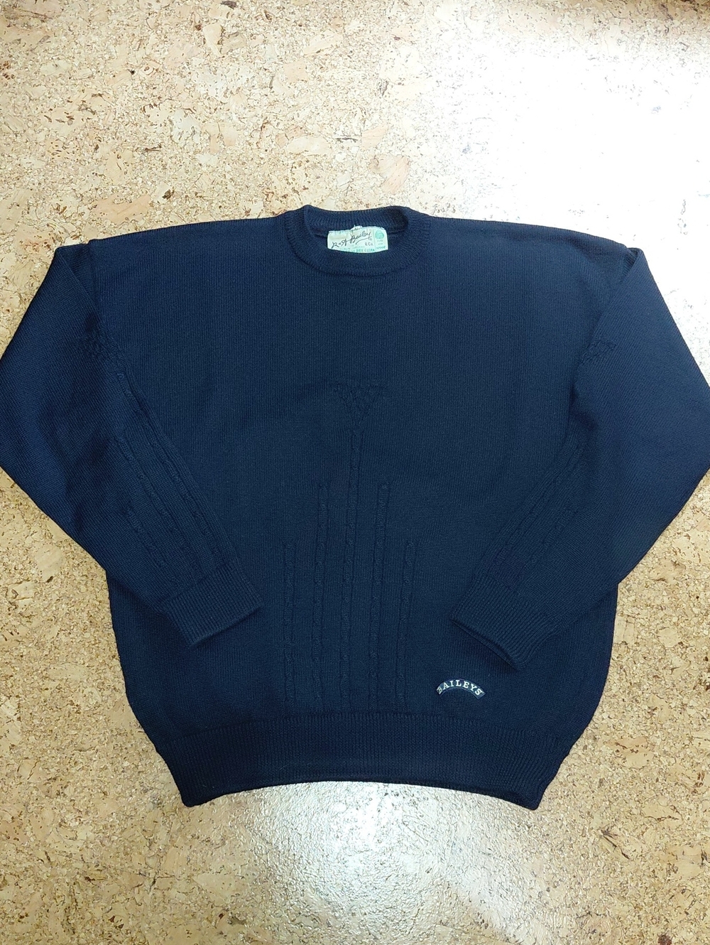 Vintage Men's Navy Baileys Irish Crewneck Knit Sweater Size XL